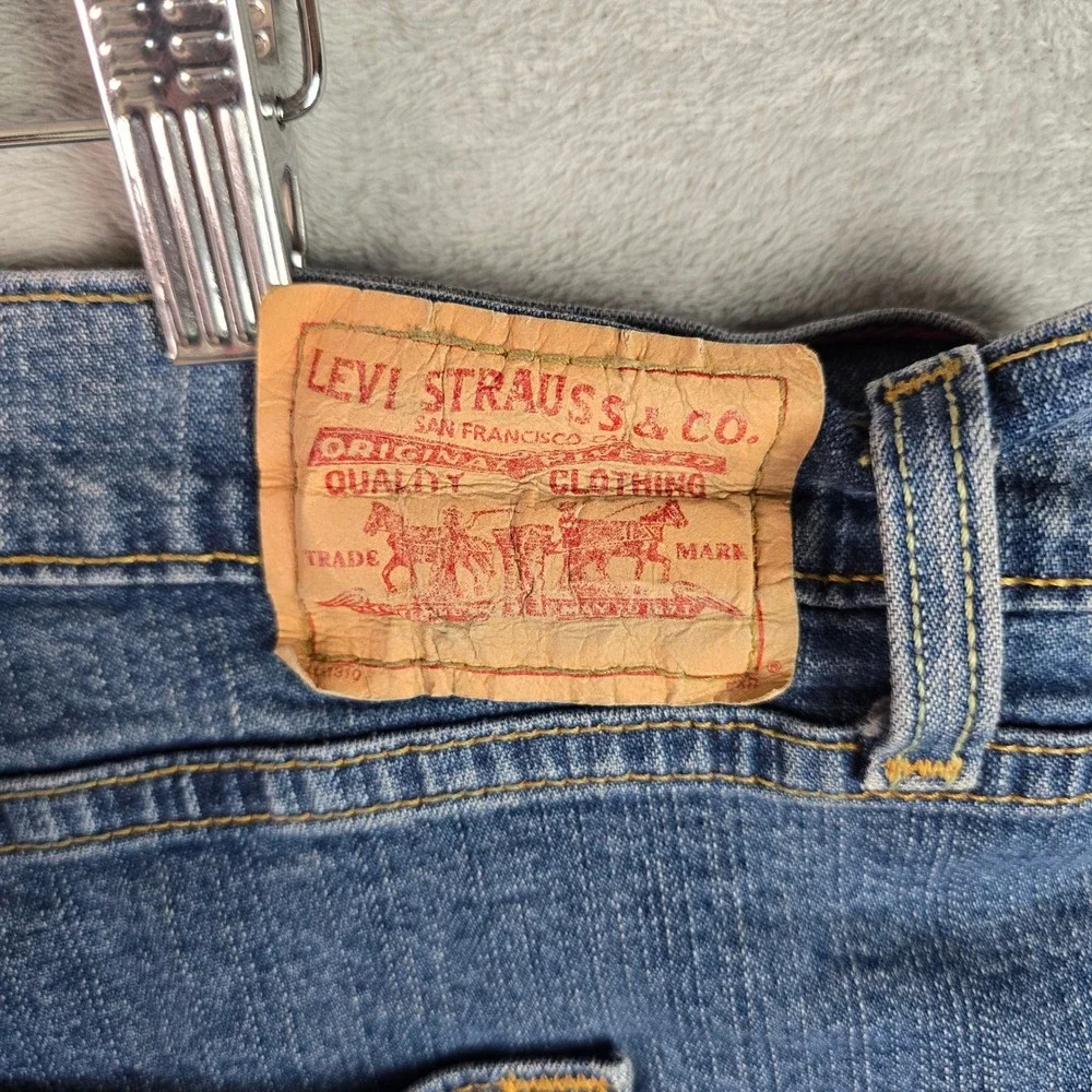 Levis 550 Relaxed Boot Cut Jeans Mens 42x31 Medium Wash Blue Denim 095553107